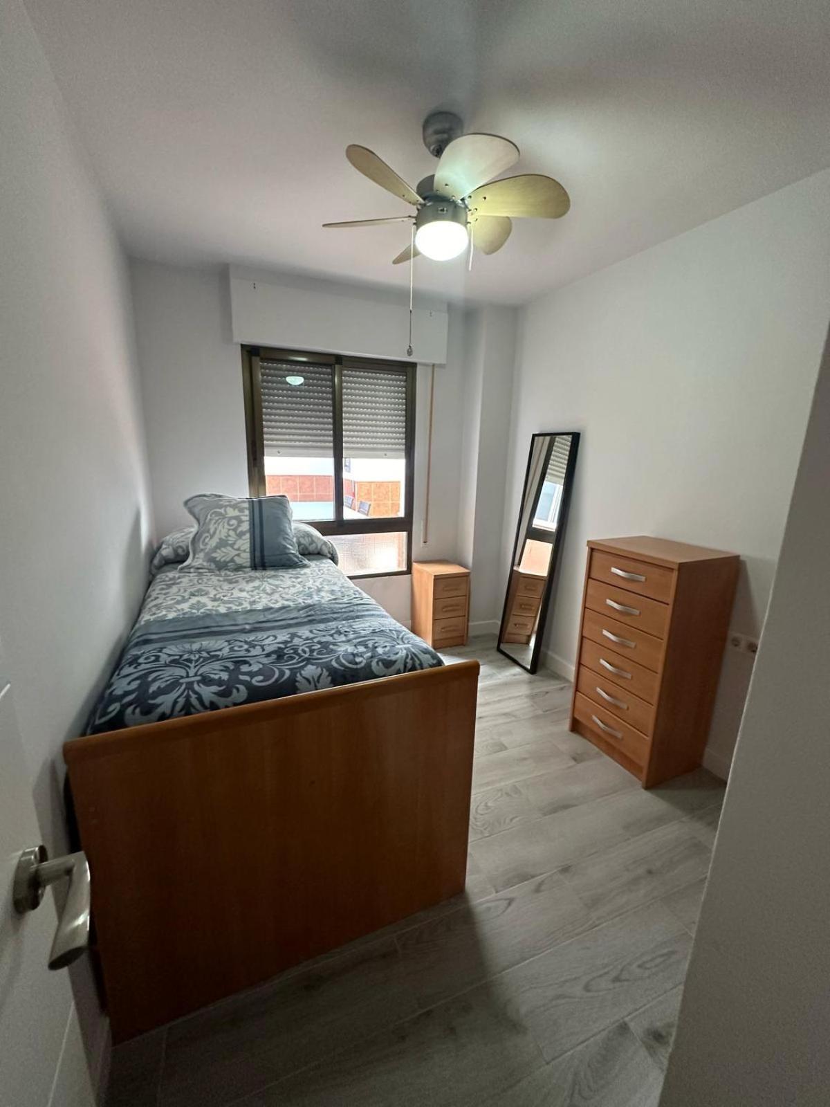 La Caleta Ii Apartment *